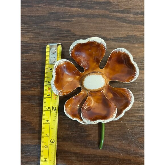 Original By Robert VTG White & Brown Enamel Flower Brooch Gold-Tone Backing - Picture 2 of 4